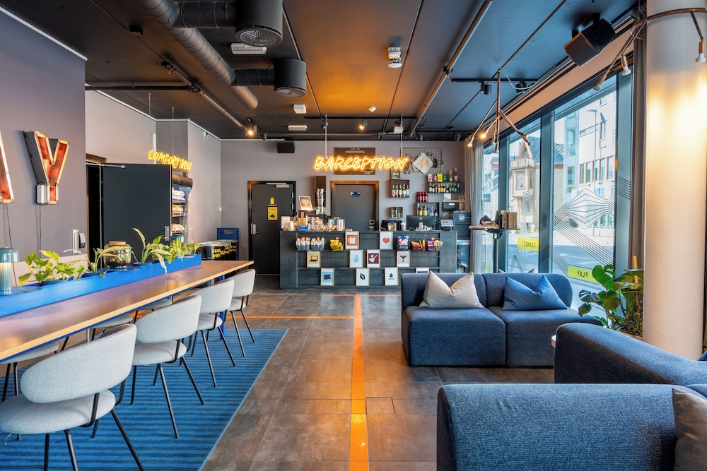Comfort Hotel Xpress Tromso — Restaurant & bars in Tromso, Troms