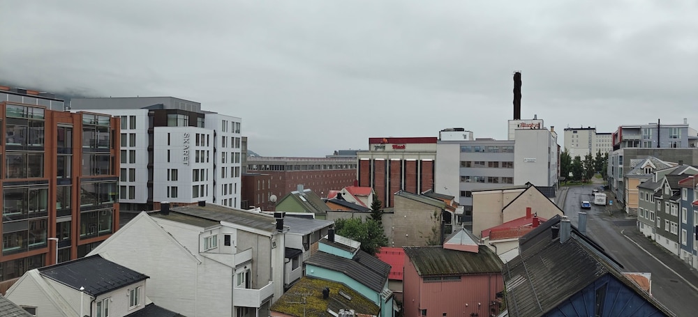 Comfort Hotel Xpress Tromso — Hotel building in Tromso, Troms