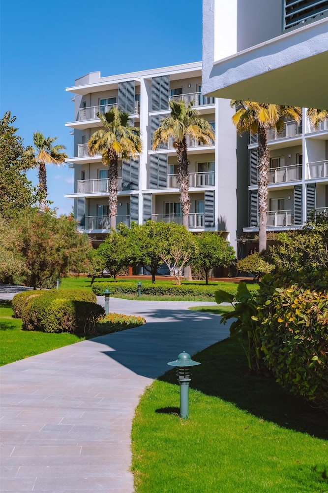 Barut GOIA - All Inclusive — Hotel building in Side