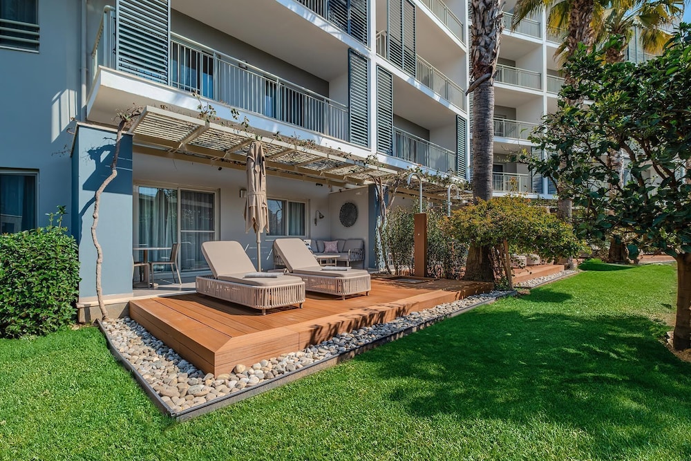 Barut GOIA - All Inclusive — Hotel building in Side