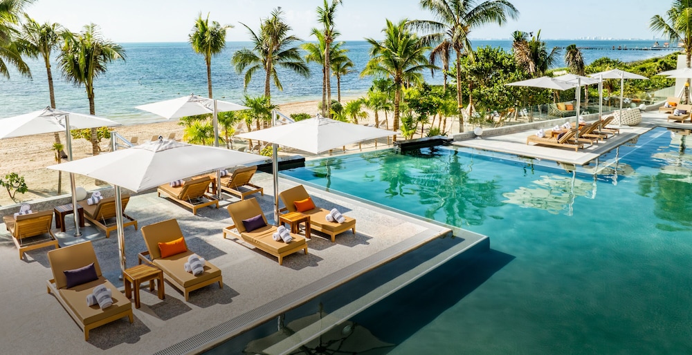 Hotel Mousai Cancun Adults Only - All Inclusive — Swimming pool in Playa Mujeres, Quintana Roo