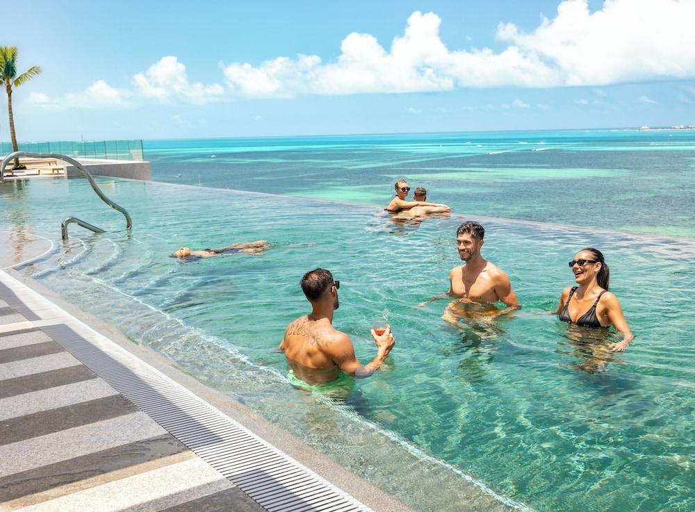 Hotel Mousai Cancun Adults Only - All Inclusive — Swimming pool in Playa Mujeres, Quintana Roo