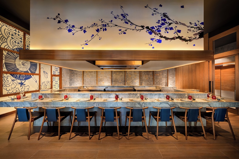 Secrets Tides Punta Cana All Inclusive - Adults Only — Restaurant & bars in Uvero Alto, La Altagracia