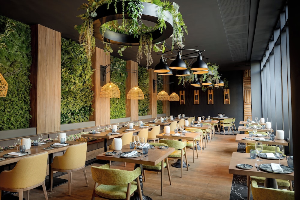 Secrets Tides Punta Cana All Inclusive - Adults Only — Restaurant & bars in Uvero Alto, La Altagracia