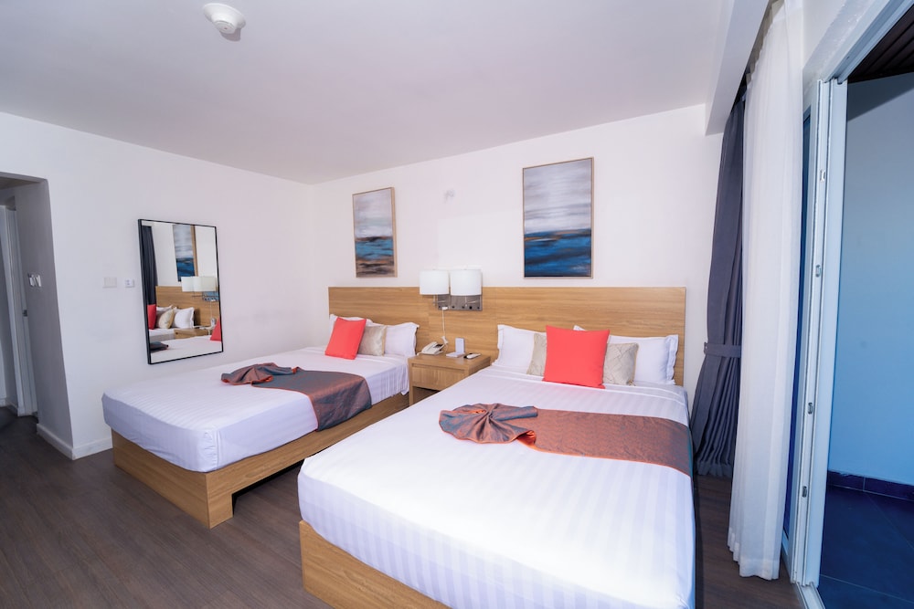Hotel 39 Jamaica — Hotel rooms in Montego Bay