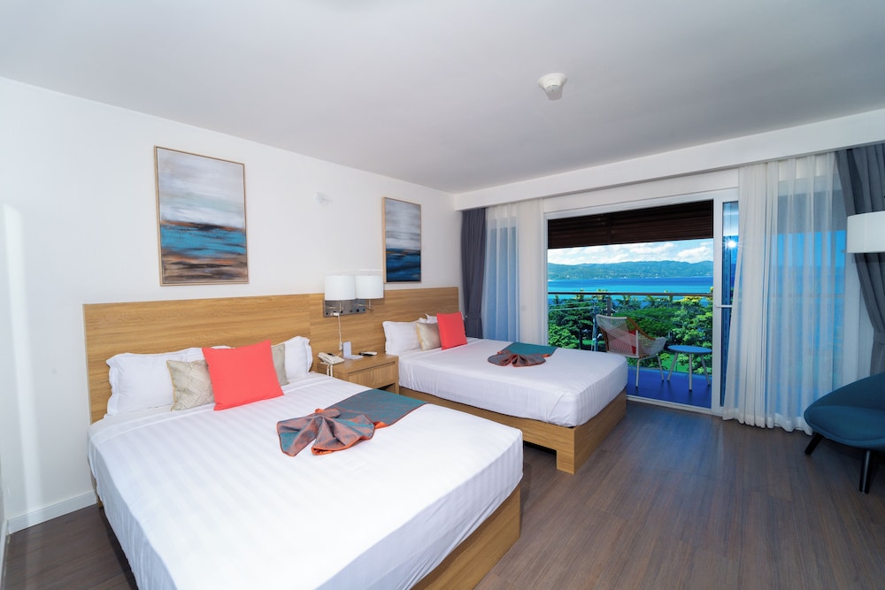 Hotel 39 Jamaica — Hotel rooms in Montego Bay