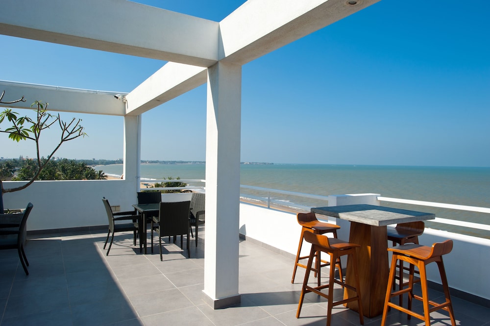 The Beach Apartments — Restaurant & bars in Negombo, Western Province