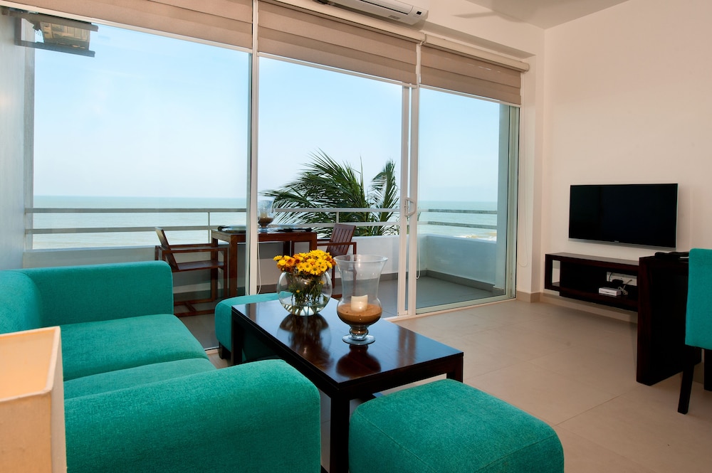 The Beach Apartments — Hotel rooms in Negombo, Western Province