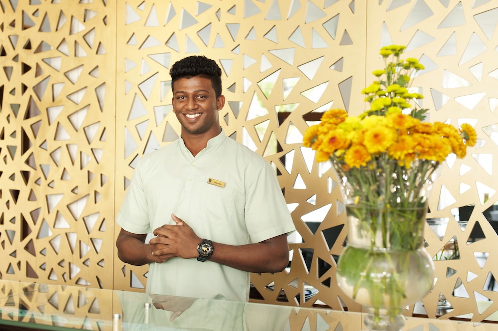 The Beach Apartments — Hotel building in Negombo, Western Province
