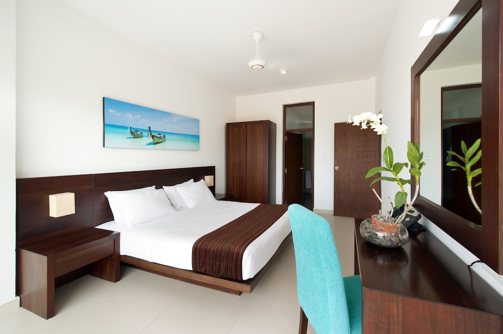 The Beach Apartments — Hotel rooms in Negombo, Western Province