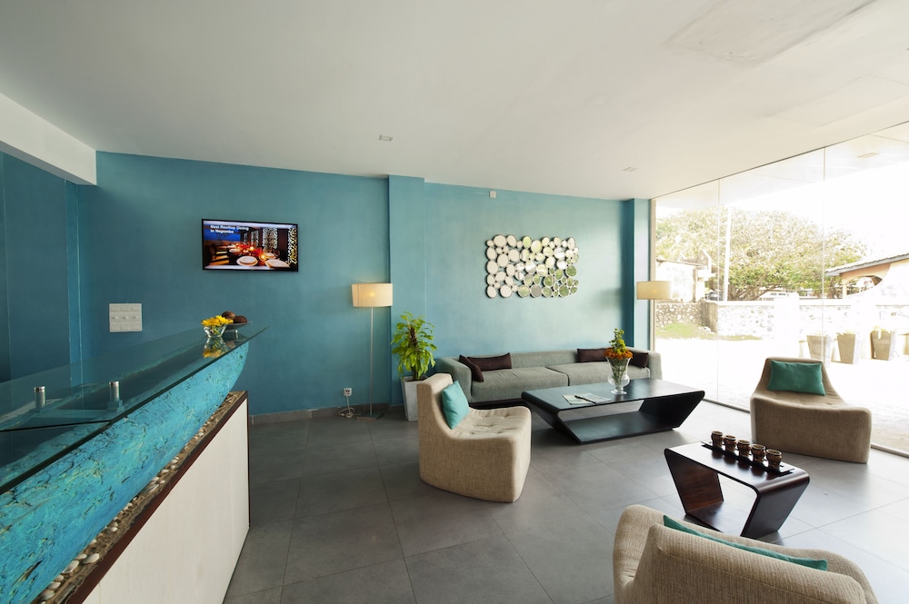 The Beach Apartments — Hotel rooms in Negombo, Western Province