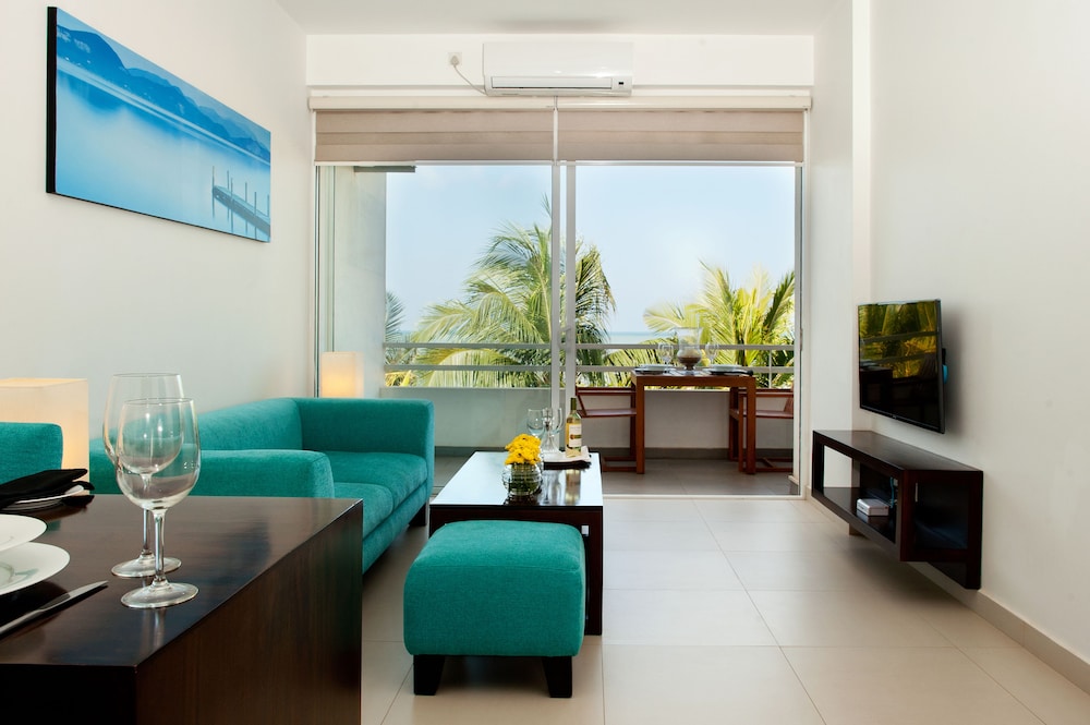 The Beach Apartments — Hotel rooms in Negombo, Western Province