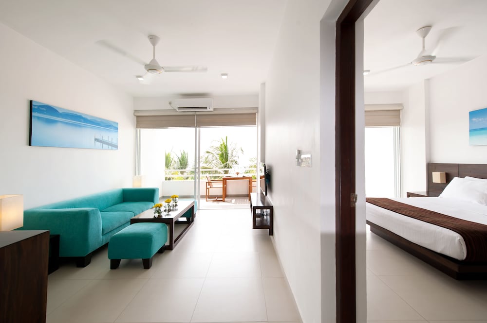 The Beach Apartments — Hotel rooms in Negombo, Western Province