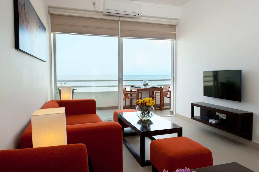 The Beach Apartments — Hotel rooms in Negombo, Western Province