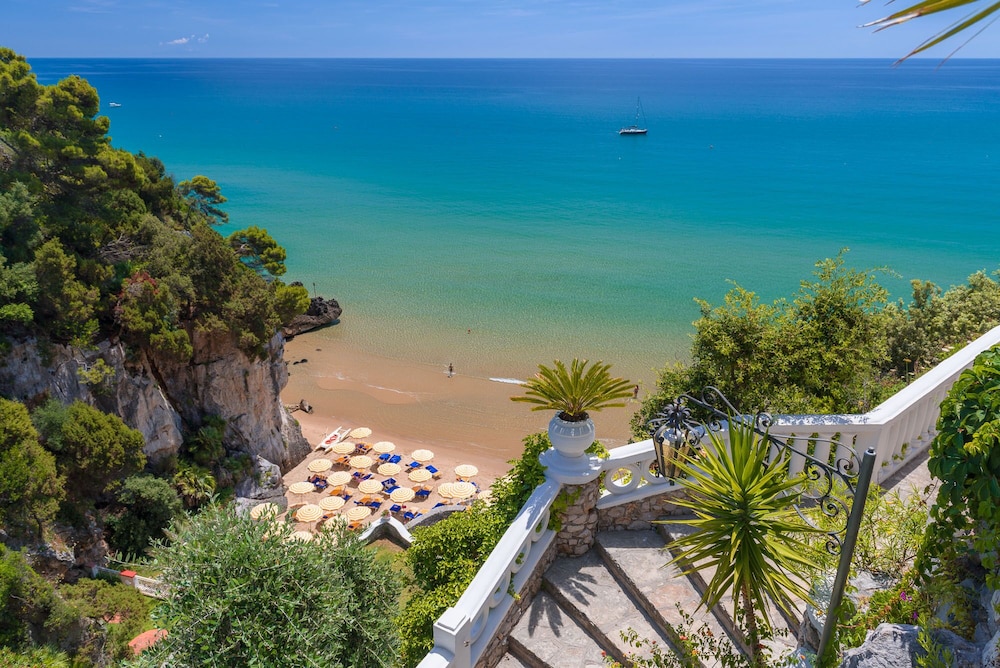 Grand Hotel Le Rocce - zdjęcie 4