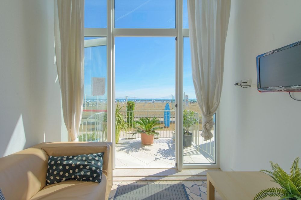 Rimini (5 dni) w NAUTIC BEACH HOTEL z Wrocławia