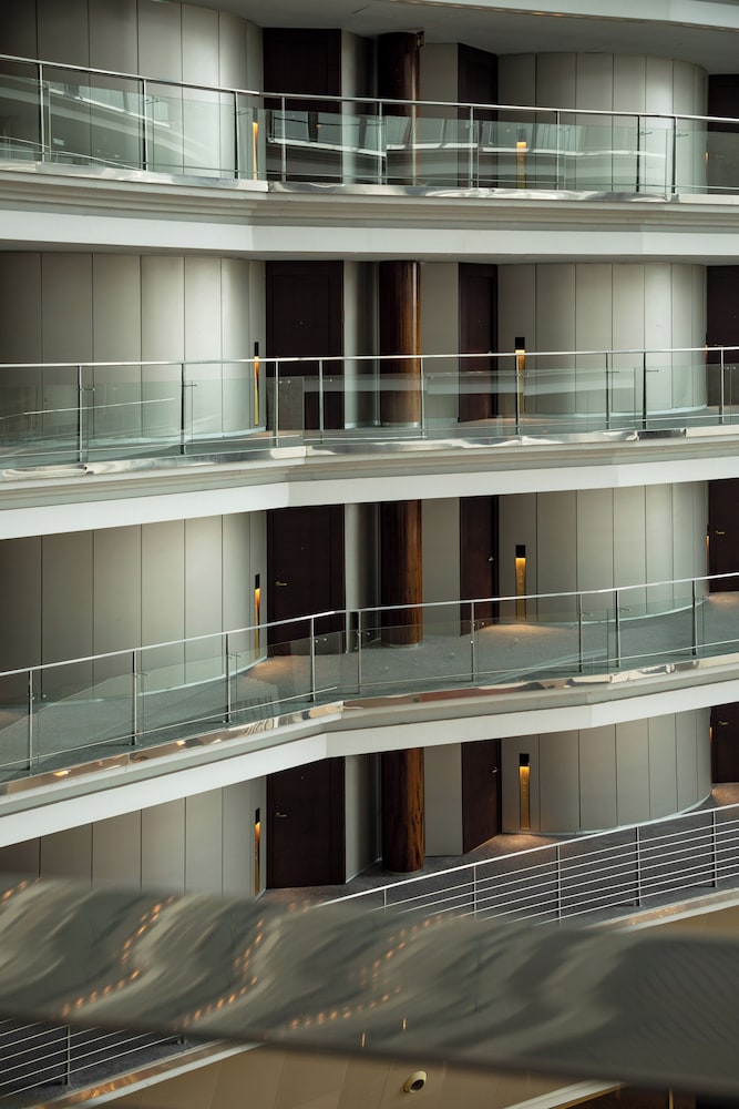 Torre Melina, a Gran Meliá Hotel — Hotel building in Barcelona, Catalonia