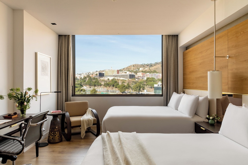 Torre Melina, a Gran Meliá Hotel — Hotel rooms in Barcelona, Catalonia