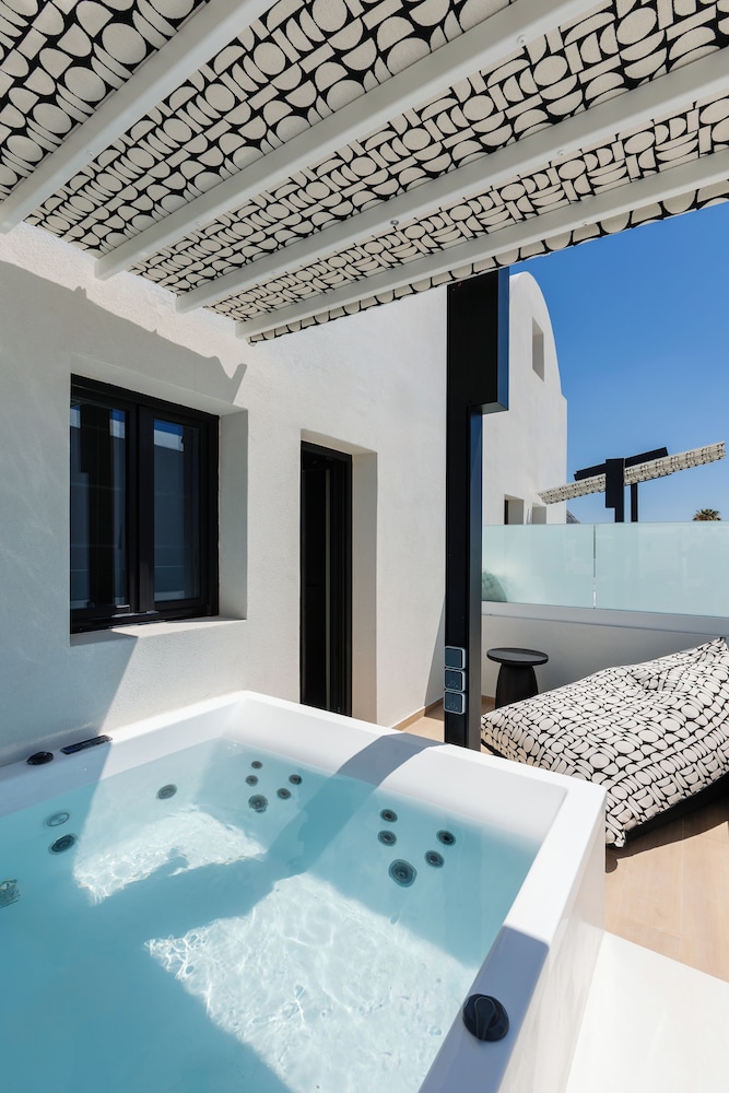 Santo Mangata Boutique Hotel & Spa - Adults Only — Spa in Perissa, South Aegean