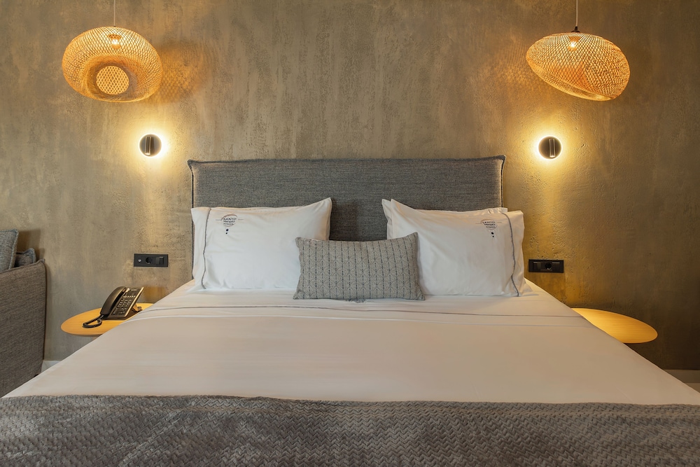 Santo Mangata Boutique Hotel & Spa - Adults Only — Hotel rooms in Perissa, South Aegean