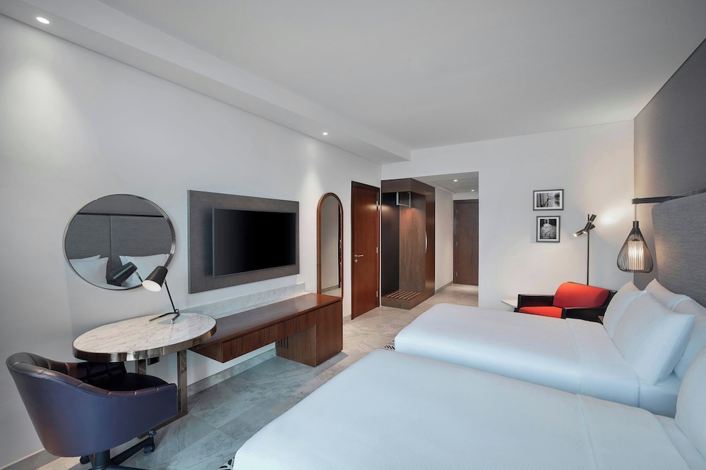 The First Collection Waterfront, Dubai, a Tribute Portfolio Hotel — Hotel rooms in Dubai