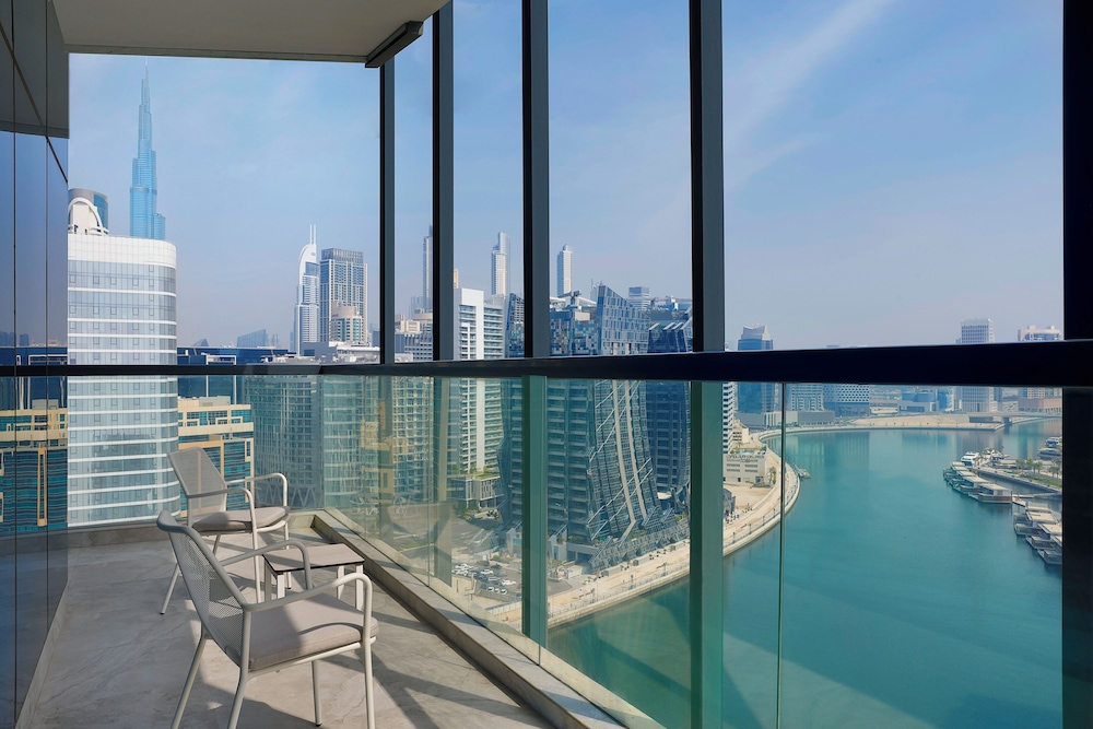 The First Collection Waterfront, Dubai, a Tribute Portfolio Hotel — Hotel rooms in Dubai