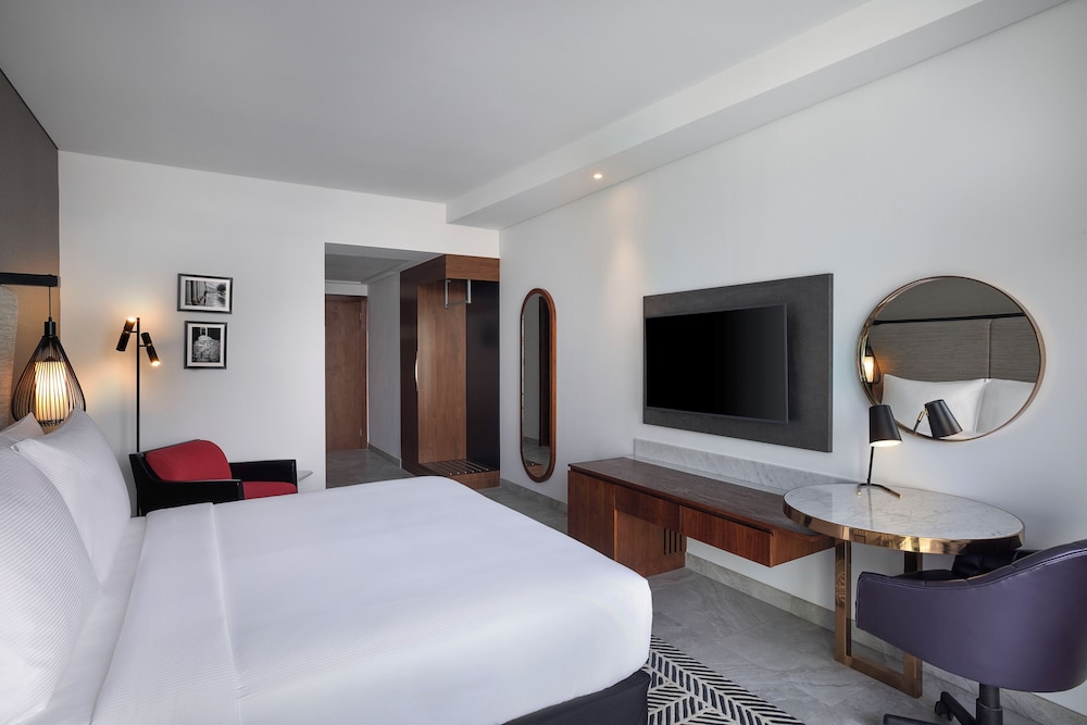 The First Collection Waterfront, Dubai, a Tribute Portfolio Hotel — Hotel rooms in Dubai