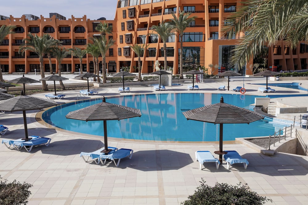 Calimera Blend Paradise — Swimming pool in Hurghada, Red Sea