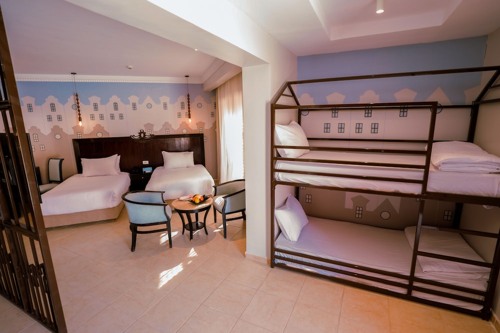Calimera Blend Paradise — Hotel rooms in Hurghada, Red Sea