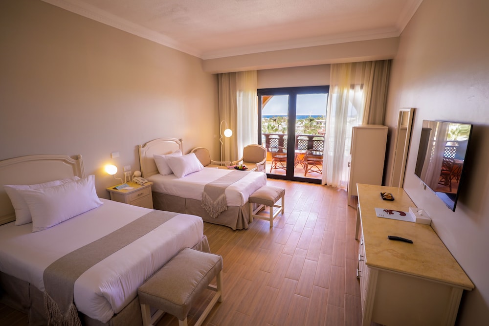 Calimera Blend Paradise — Hurghada, Red Sea