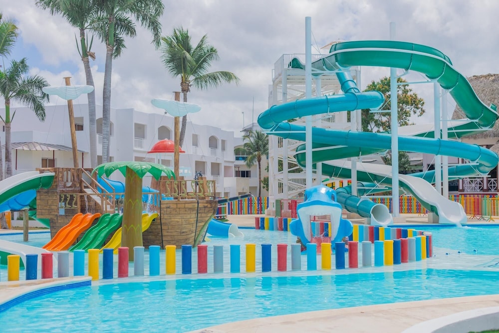 Sunscape Dominicus La Romana - All Inclusive — Swimming pool in Bayahibe, La Altagracia