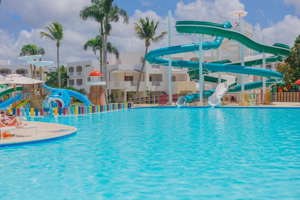 Sunscape Dominicus La Romana - All Inclusive — Swimming pool in Bayahibe, La Altagracia