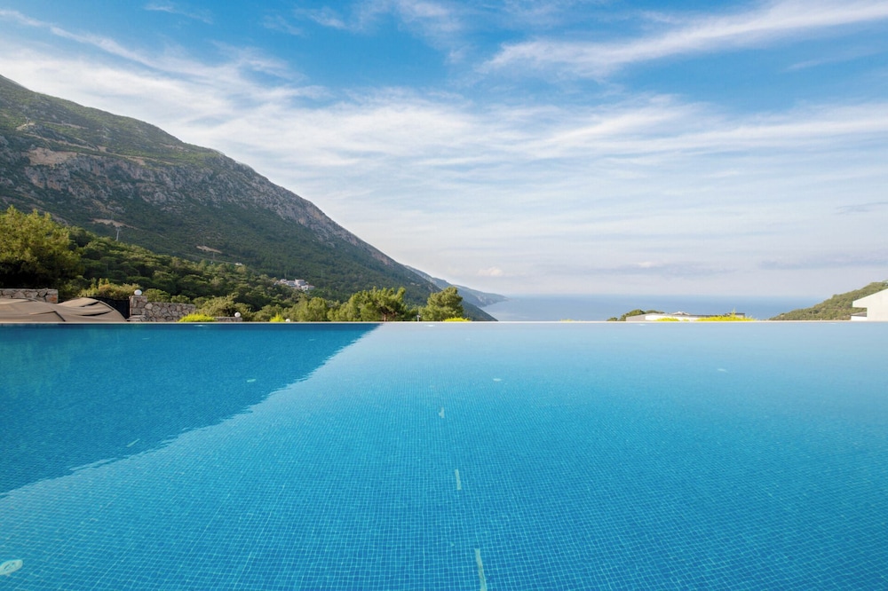 Ramada by Wyndham Fethiye Oludeniz — Main photo in Fethiye, Mugla