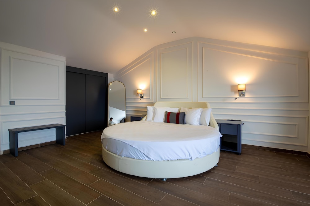 Ramada by Wyndham Fethiye Oludeniz — Hotel rooms in Fethiye, Mugla