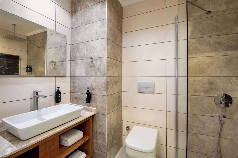 Ramada by Wyndham Fethiye Oludeniz — Hotel rooms in Fethiye, Mugla