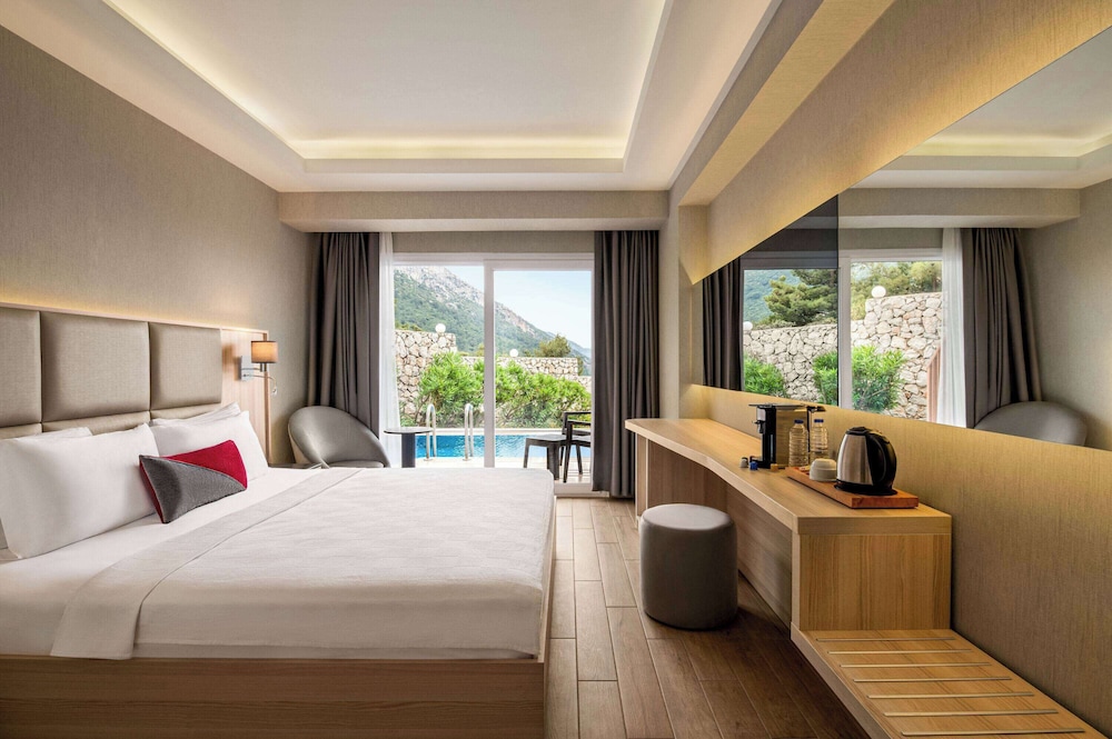 Ramada by Wyndham Fethiye Oludeniz — Hotel rooms in Fethiye, Mugla