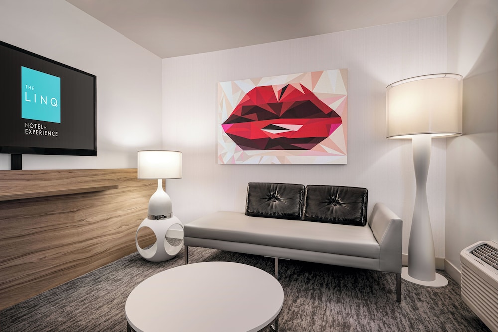 The LINQ Hotel & Casino – A Caesars Rewards Destination — Rooms in Las Vegas, Nevada