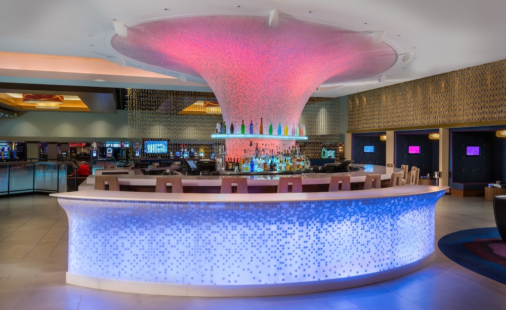 The LINQ Hotel & Casino – A Caesars Rewards Destination — Shared spaces in Las Vegas, Nevada