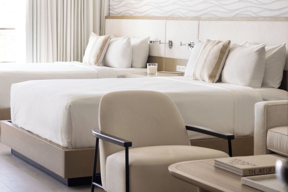 The Hotel Zamora — Hotel rooms in Tierra Verde, Florida