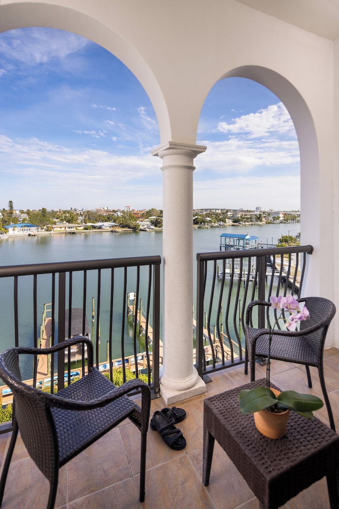 The Hotel Zamora — Hotel rooms in Tierra Verde, Florida