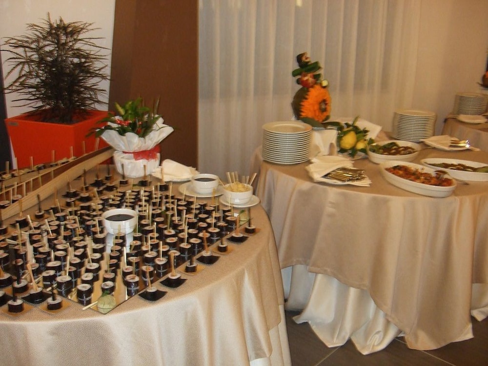 Tus' Hotel — Restaurant & bars in Castel di Tusa, Sicily