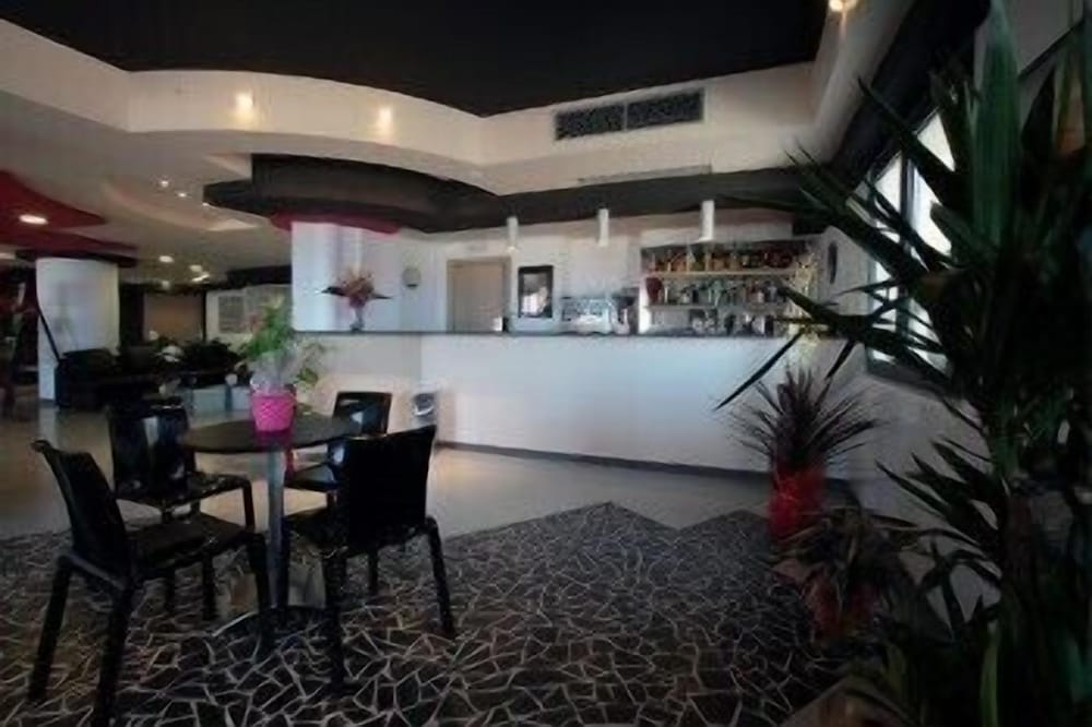 Tus' Hotel — Restaurant & bars in Castel di Tusa, Sicily