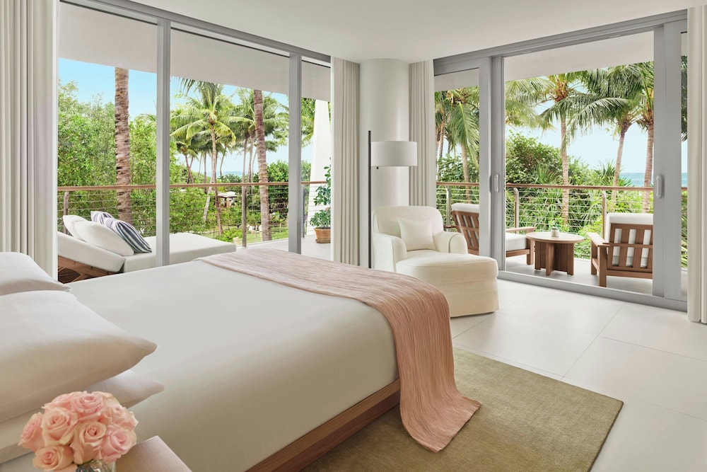 The Miami Beach EDITION — Hotel rooms in Miami, Florida