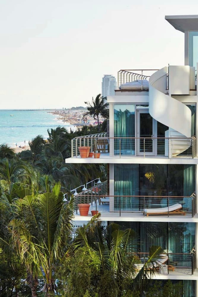 The Miami Beach EDITION — Main photo in Miami, Florida