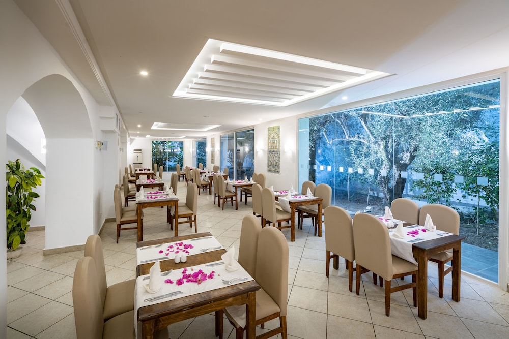 Le Hammamet Hotel & Spa — Restaurant & bars in Hammamet, Nabeul