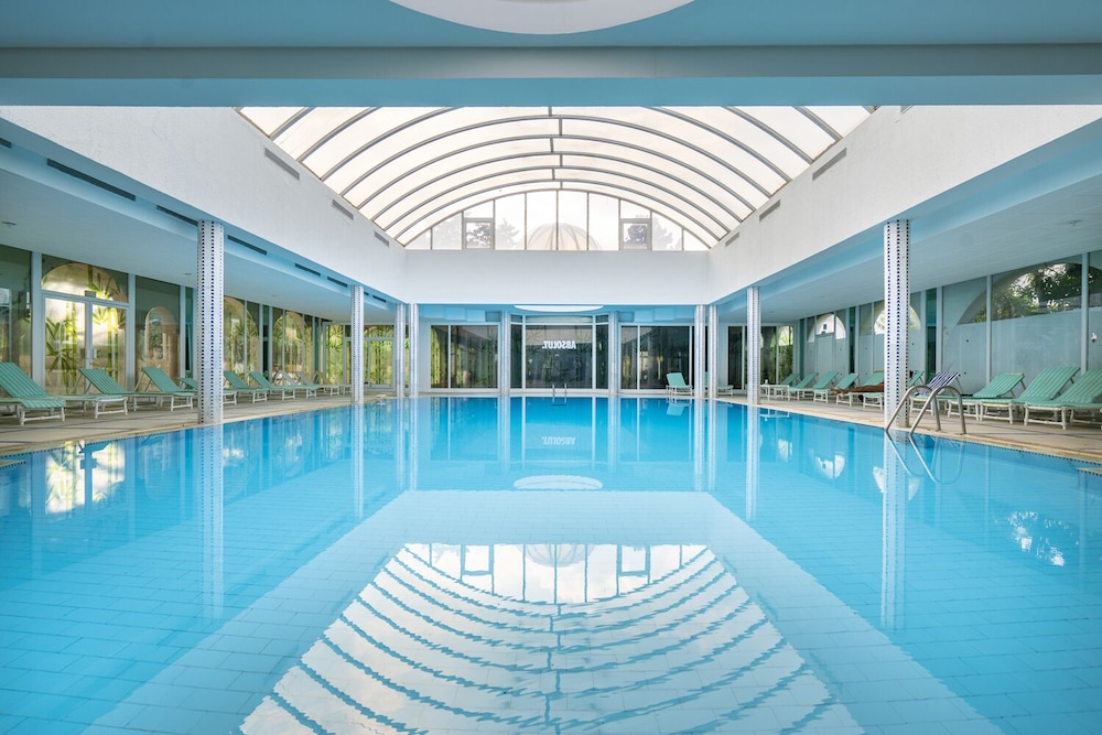 Le Hammamet Hotel & Spa — Swimming pool in Hammamet, Nabeul
