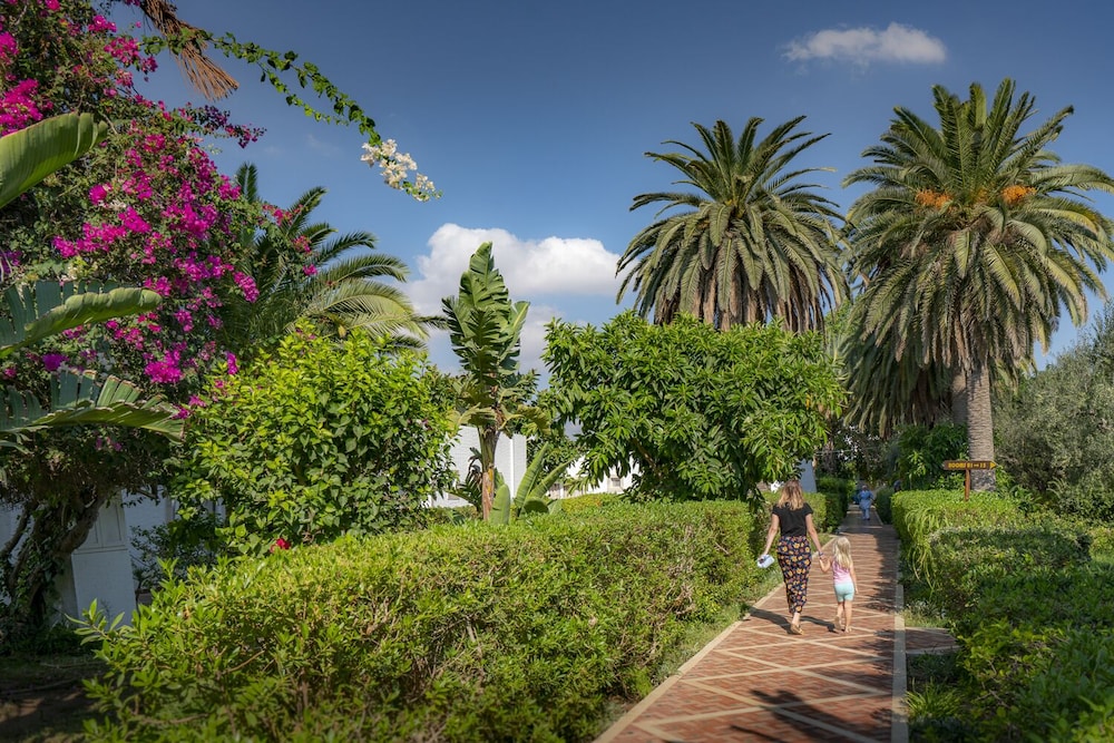 Le Hammamet Hotel & Spa — Hotel building in Hammamet, Nabeul