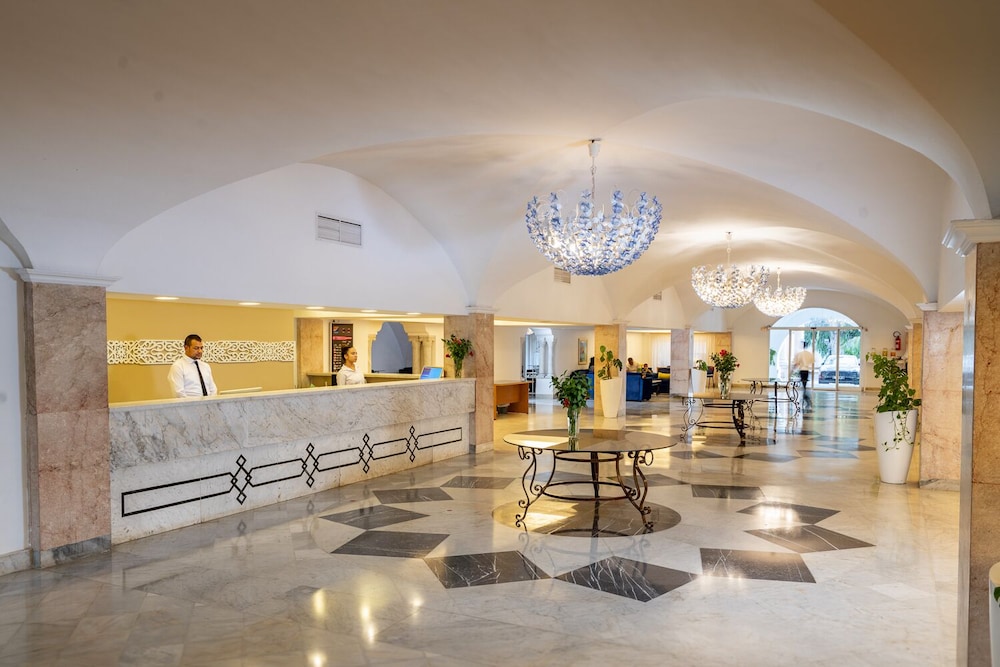 Le Hammamet Hotel & Spa — Hotel building in Hammamet, Nabeul