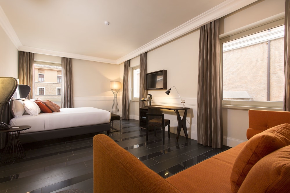 Palazzo Navona — Hotel rooms in Rome, Lazio