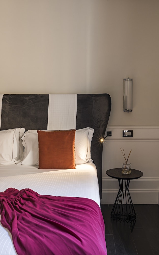 Palazzo Navona — Hotel rooms in Rome, Lazio
